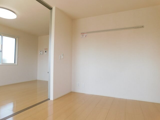 物件内観写真11　(同型参考写真)