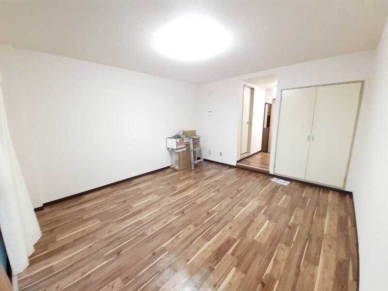 物件内観写真6　(同物件別室写真)