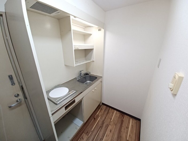 物件内観写真7　(同物件別室写真)