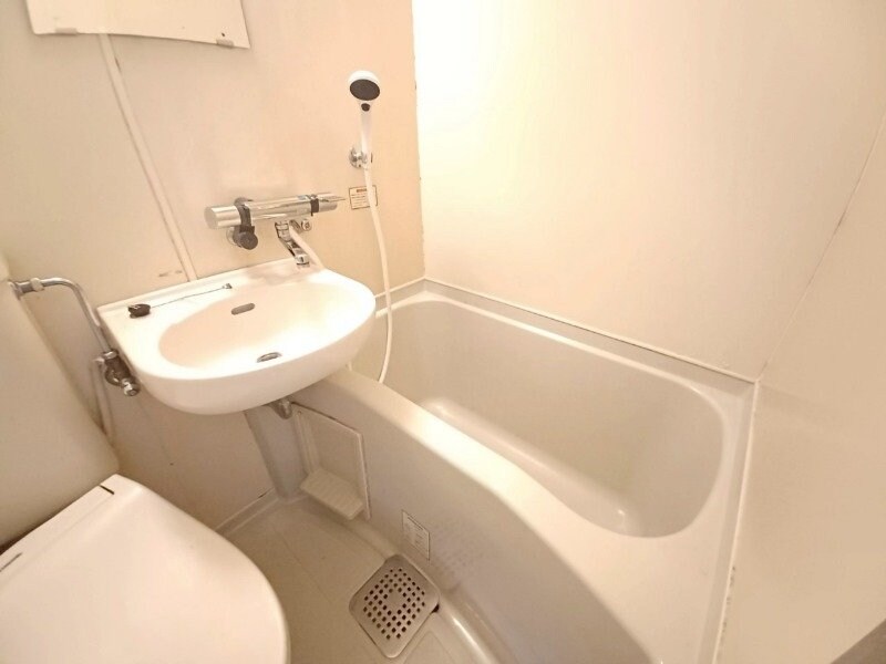 物件内観写真8　(同物件別室写真)