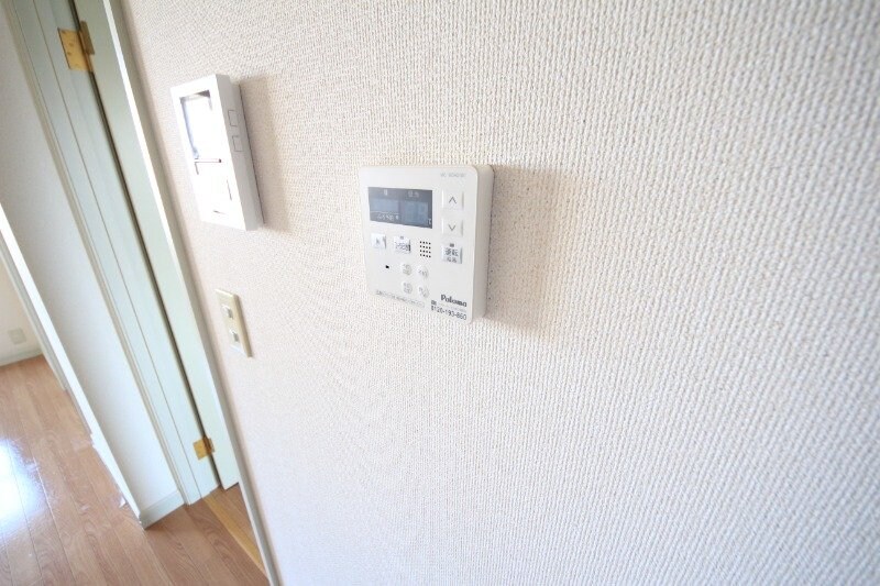 物件内観写真16　(同建物の別部屋写真です)