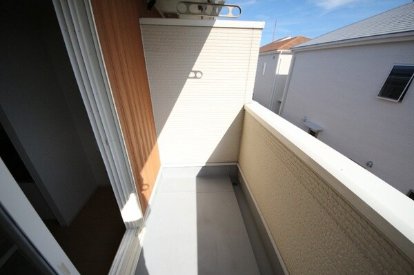 バルコニー(同物件別部屋写真)