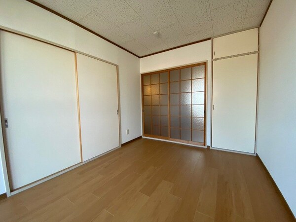 その他(同型タイプの画像です)