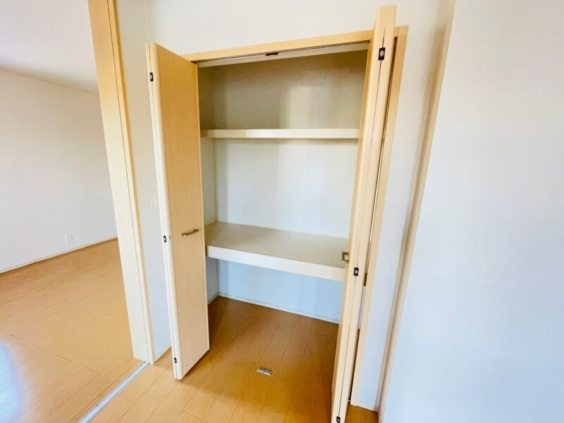 物件内観写真21　(同型反転タイプ画像)