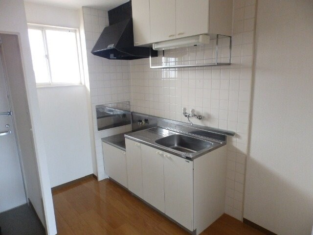 物件内観写真7　(同物件別室の写真です)