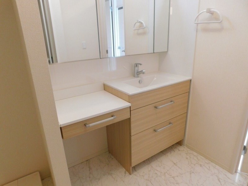 物件内観写真10　(別部屋参考写真です。)