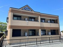 伊勢鉄道 玉垣駅 2階建 築18年の外観写真