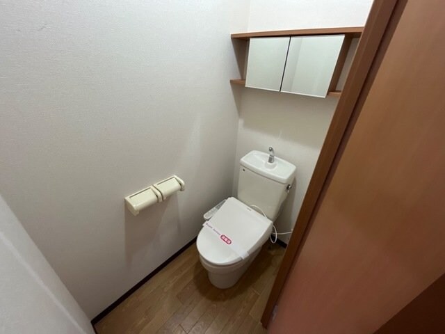 物件内観写真11　(同型タイプ画像)