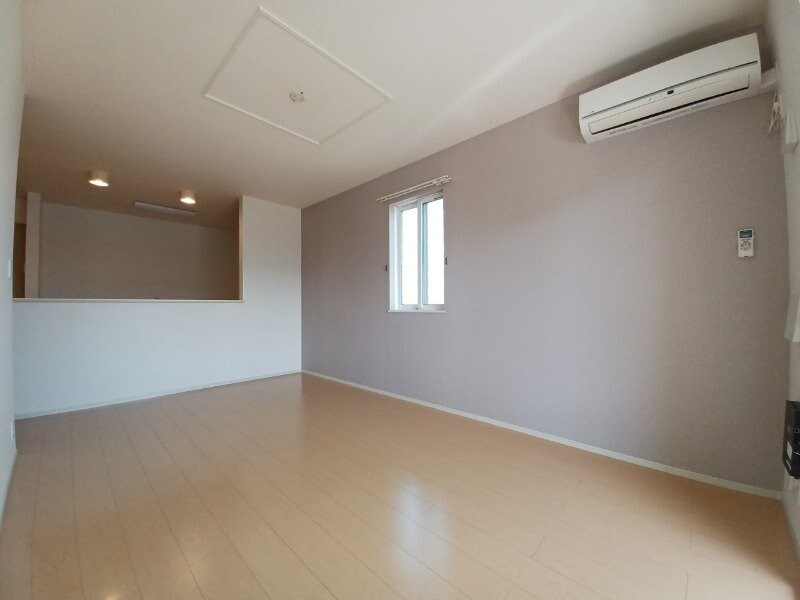 物件内観写真18　(同型反転写真)