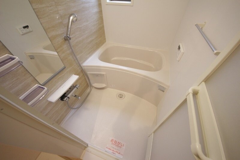 物件内観写真13　(同型参考写真)