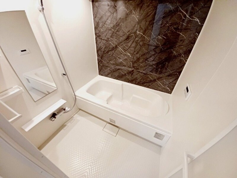 物件内観写真5　(同型参考写真です。)