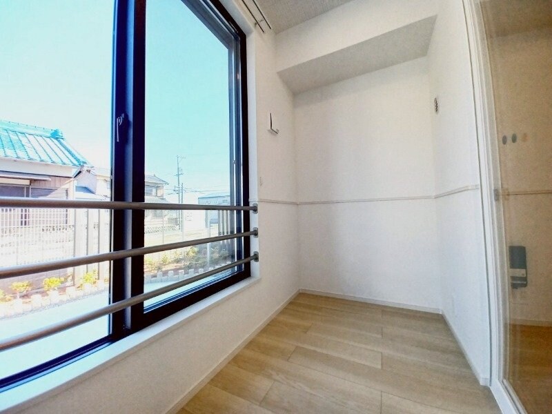 物件内観写真22　(同型参考写真です。)