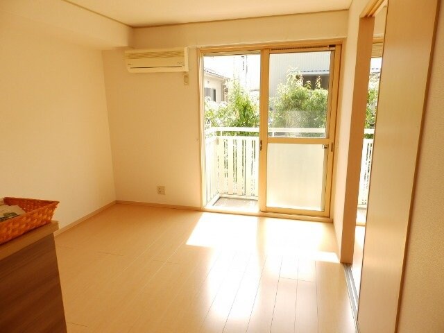 物件内観写真18　(同型参考写真)