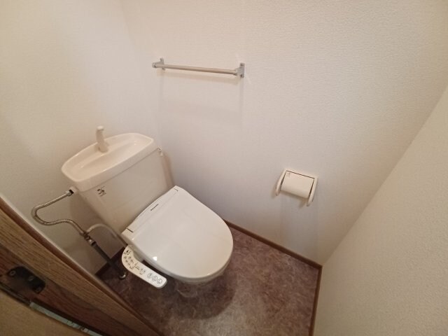 物件内観写真10　(同型、反転タイプの部屋写真です。)