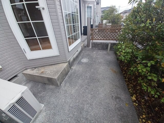 物件内観写真20　(同型、反転タイプの部屋写真です。)