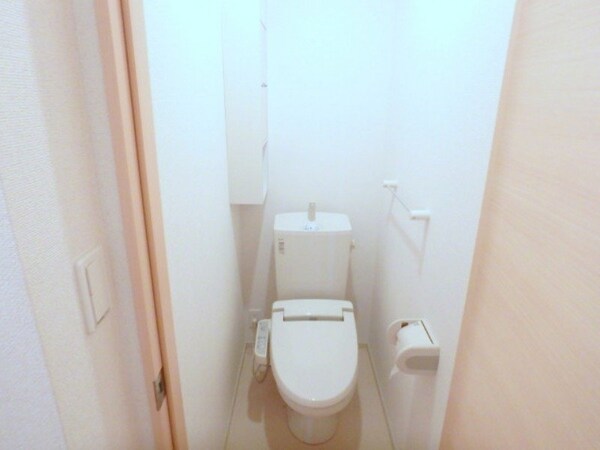 トイレ(同タイプの部屋写真です)
