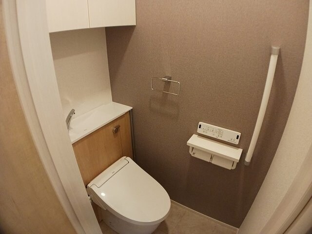 物件内観写真10　(同型参考写真)