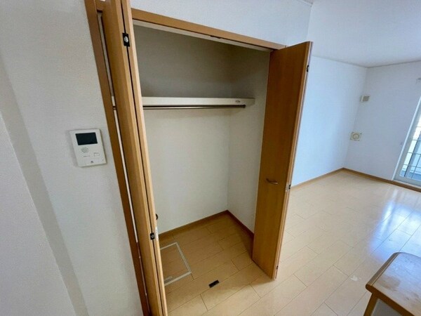 収納(同タイプのお部屋の参考写真です。)