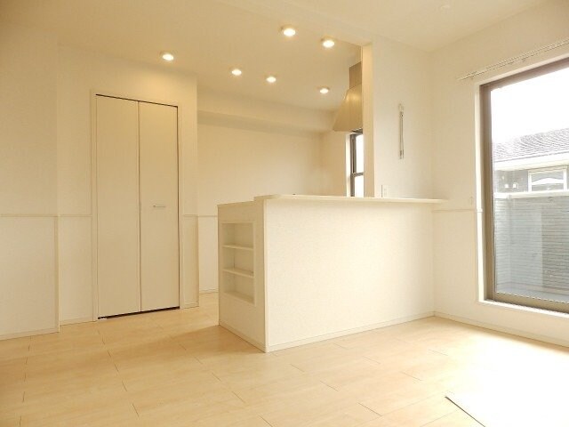 物件内観写真7　(同タイプの部屋写真です)