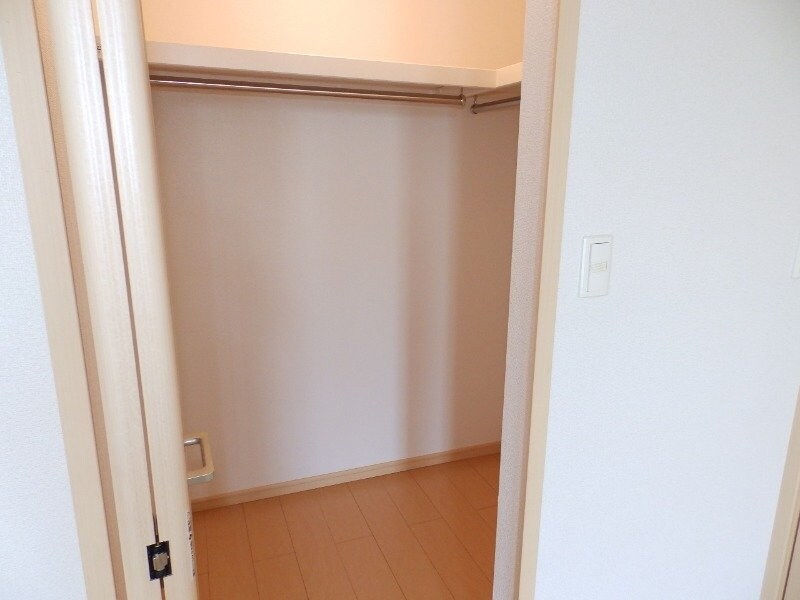 物件内観写真20　(同型参考写真)