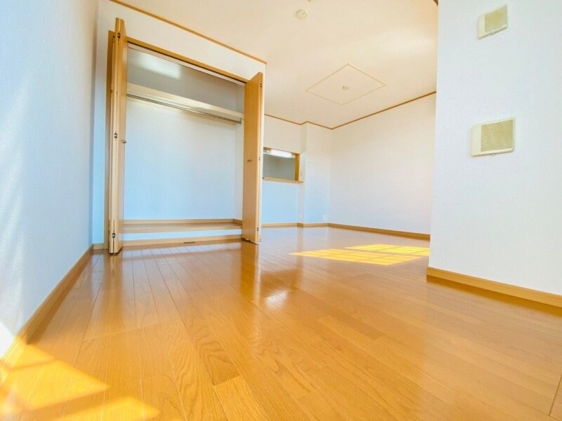 物件内観写真21　(同物件別室反転タイプ画像)