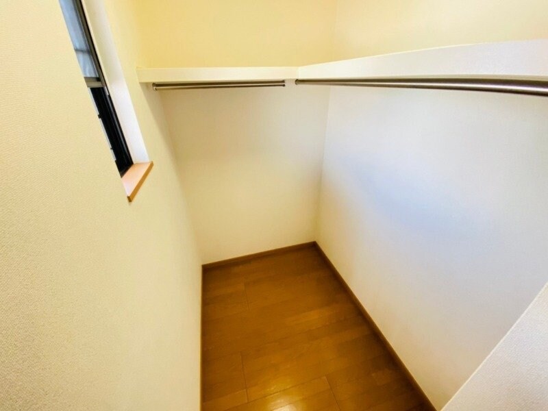 物件内観写真23　(同物件別室反転タイプ画像)