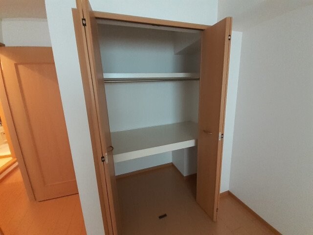 物件内観写真13　(同建物の別部屋写真です)