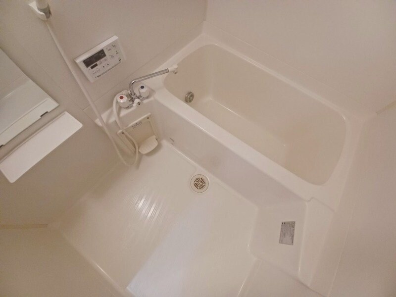 物件内観写真8　(同物件別室反転写真)