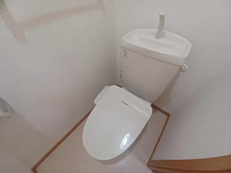 物件内観写真9　(同物件別室反転写真)