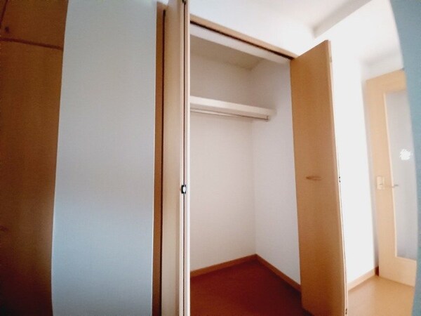 収納(同物件別部屋参考写真です。)