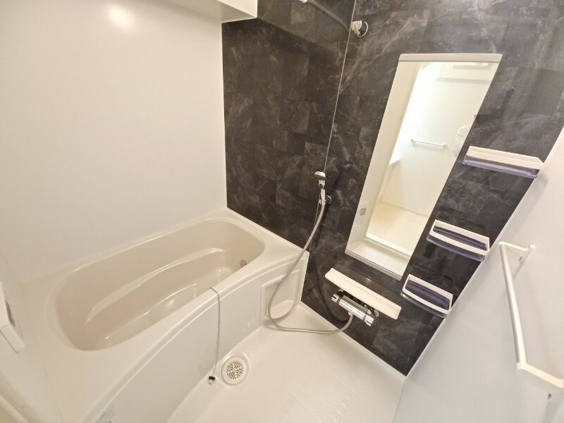 物件内観写真9　(同型反転タイプです)