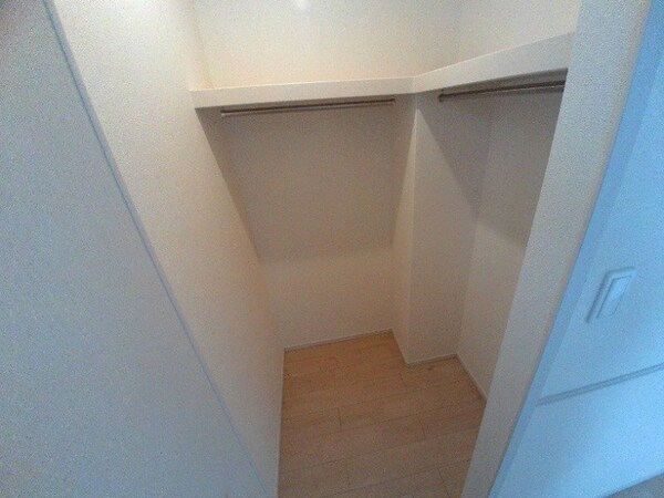 収納(同型部屋写真です。)