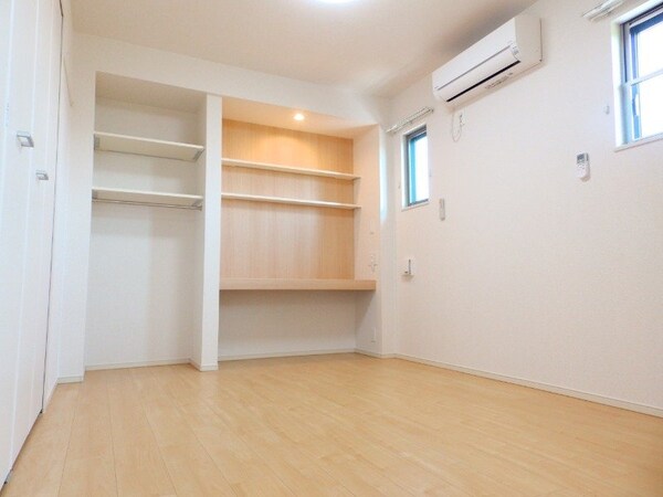 その他部屋・スペース(同物件別部屋のお写真です。)