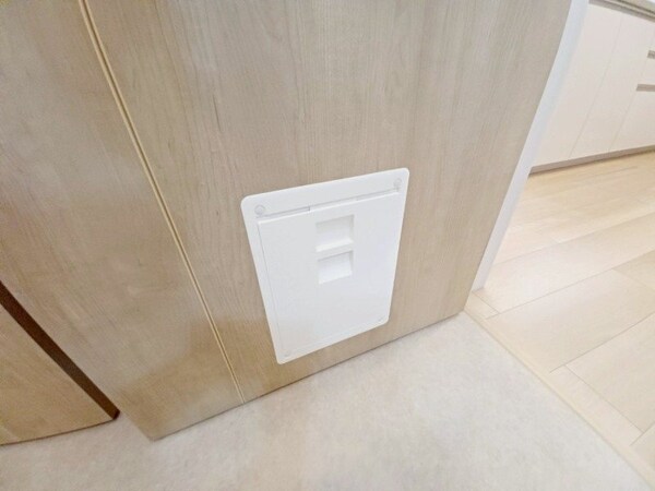 その他設備(ペットくぐり戸)