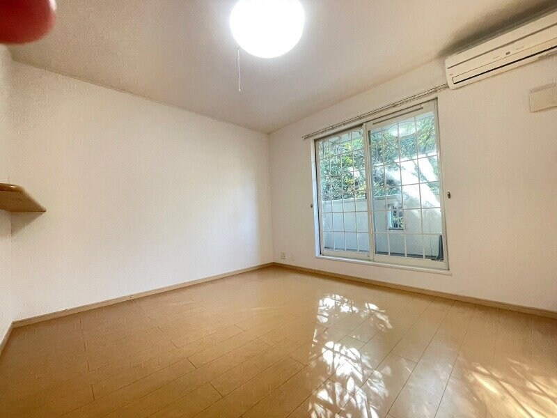 物件内観写真18　(同型参考写真)