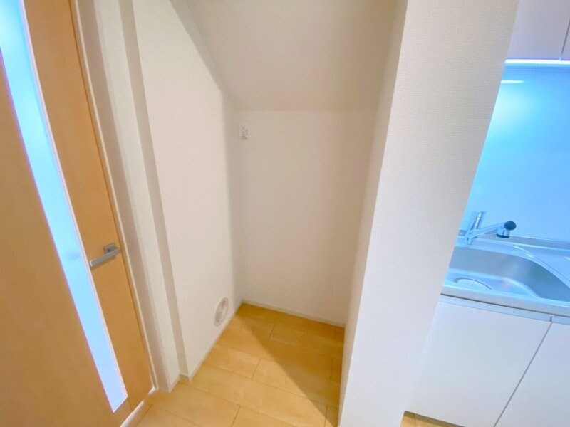 物件内観写真17　(同型、反転タイプの部屋写真です)