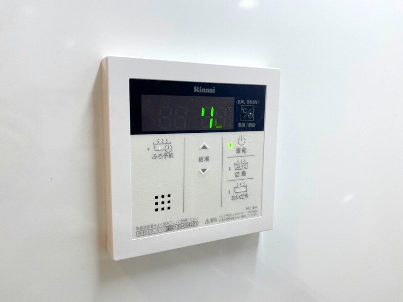 物件内観写真20　(同型、反転タイプの部屋写真)