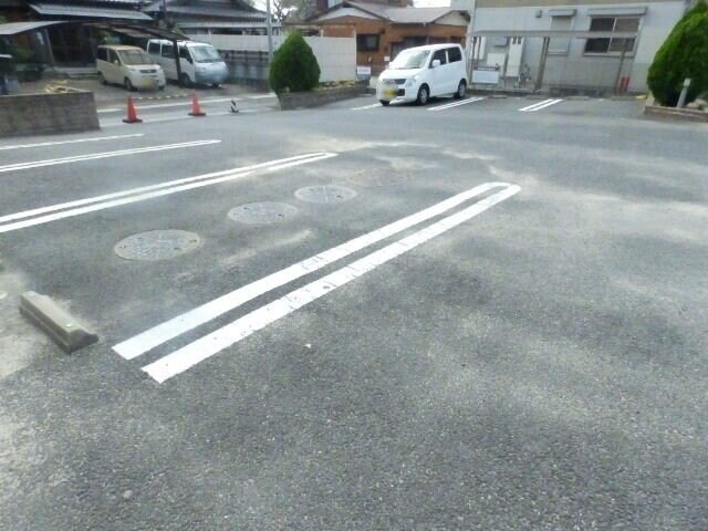 物件外観写真3　