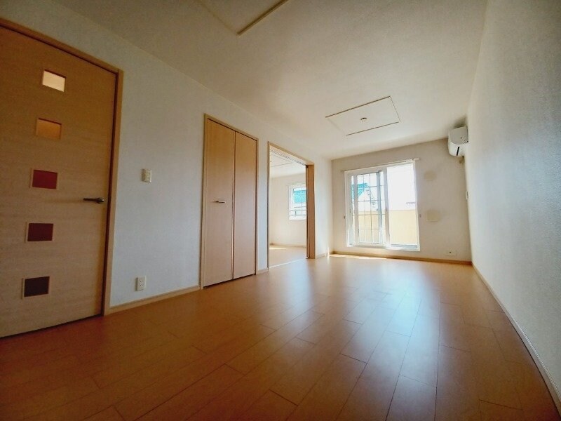 物件内観写真7　(同型反転参考写真)