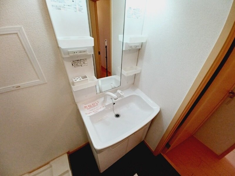 物件内観写真10　(同型反転参考写真)