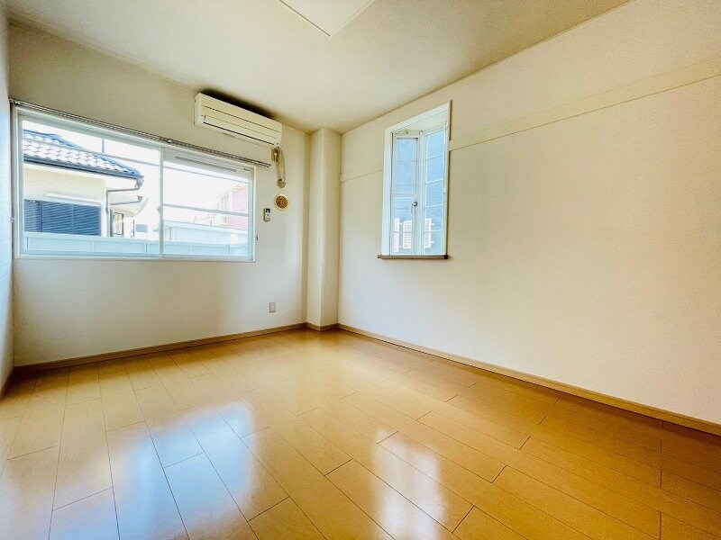 物件内観写真12　(同物件別室写真)