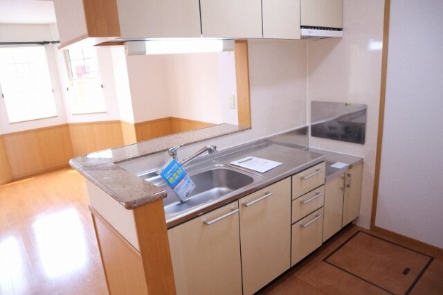 物件内観写真8　(同タイプ部屋写真です。)