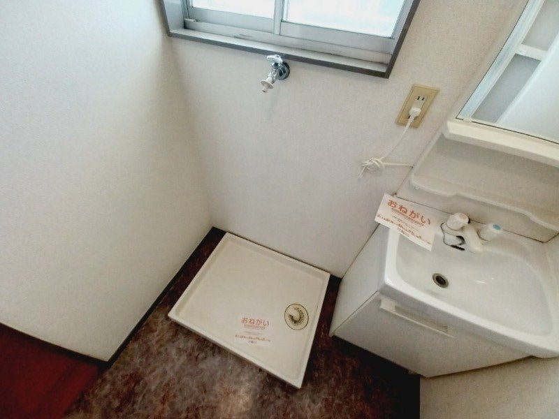 物件内観写真16　(別部屋反転参考写真です。)