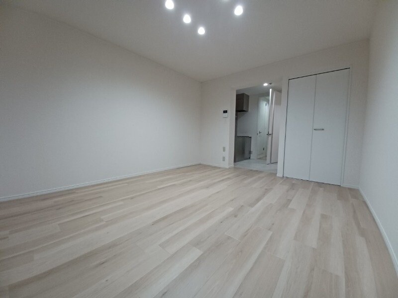 物件内観写真6　(同型参考写真です。)