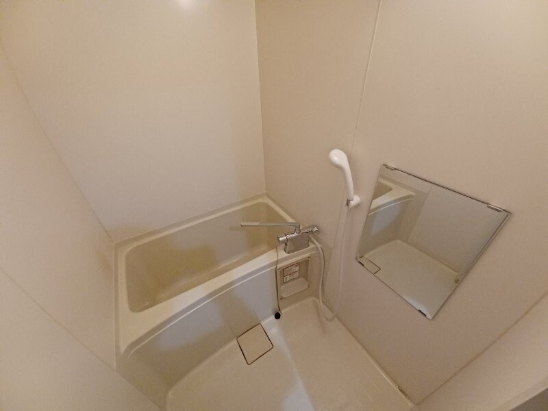 物件内観写真9　(同型参考写真です。)