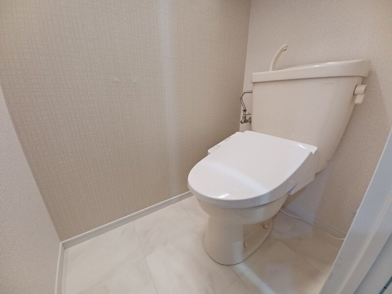 物件内観写真10　(同型参考写真です。)