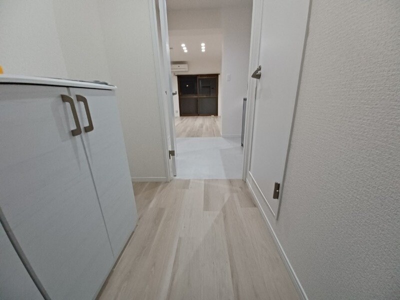 物件内観写真18　(同型参考写真です。)