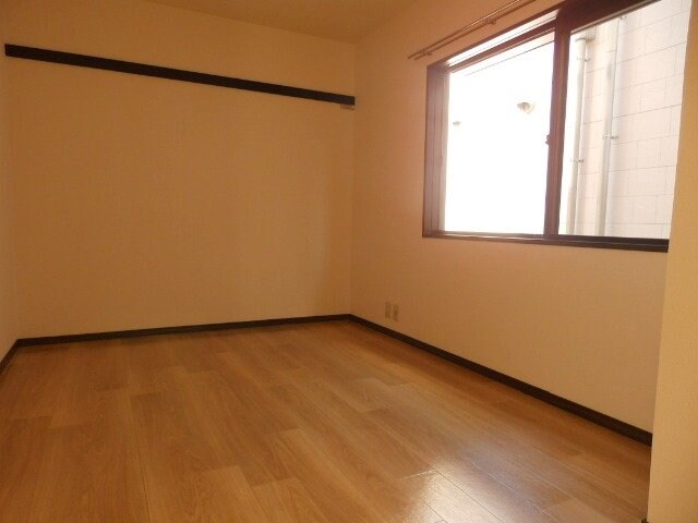 物件内観写真18　(同物件別室参考写真)