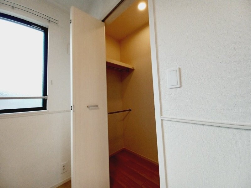 物件内観写真7　(同型参考写真)