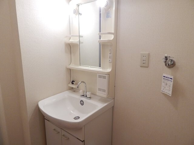 物件内観写真9　(別部屋同タイプ)